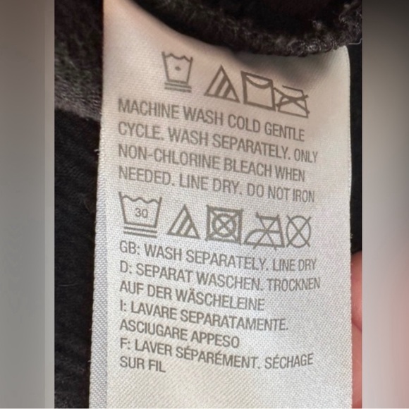 Women's Crepe Blouse - 3/4 inch bell sleeves - Size 2X | Denim&Co-Black - Picture 7 of 10